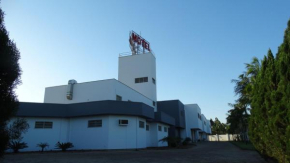 Отель Xenon Motel (Adult Only)  Крисиума